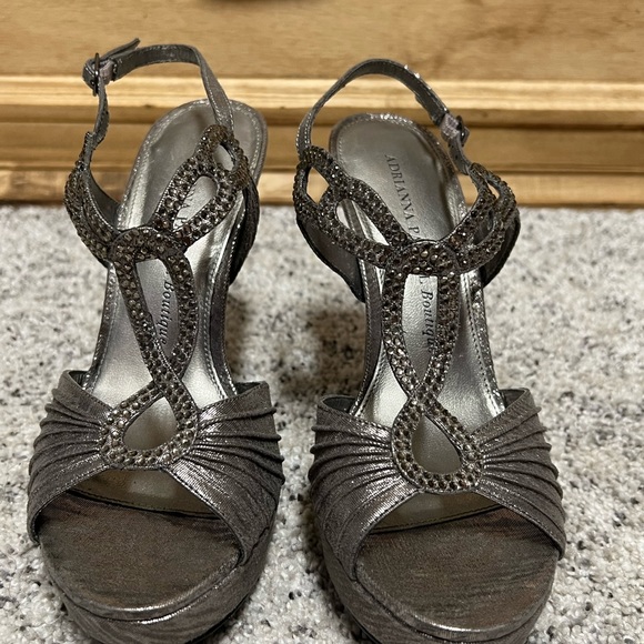 Dress heel - Picture 3 of 5